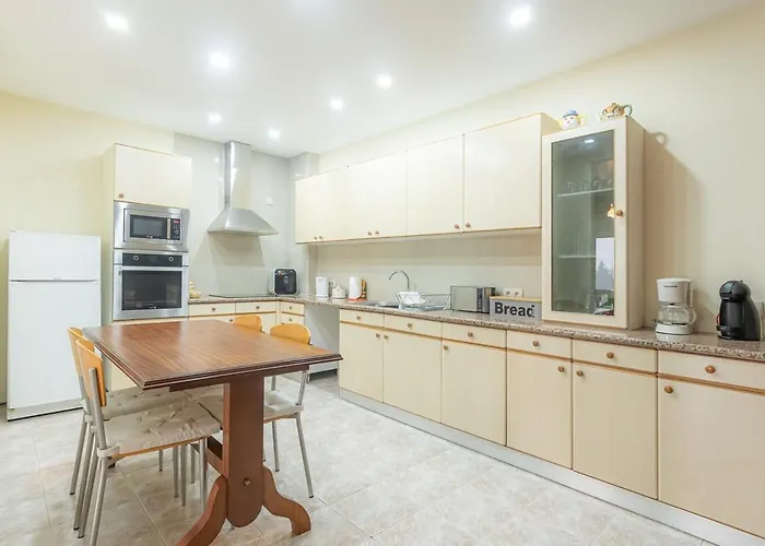 Guest house Quinta Dos Arcos 4*