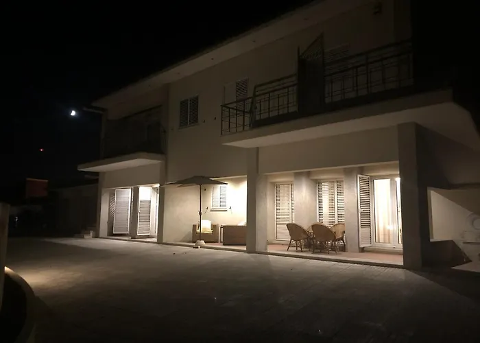 게스트하우스 Quinta Dos Arcos 4*